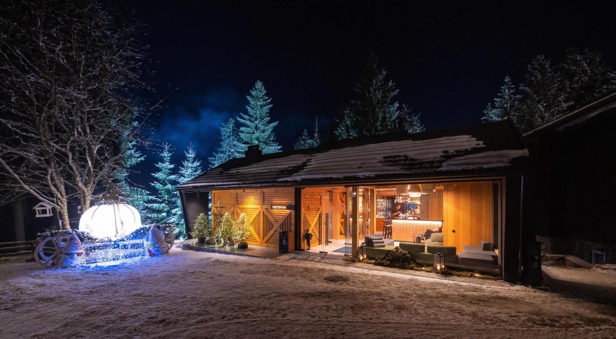 Stara Pravda Hotel - History Bukovel Exterior photo